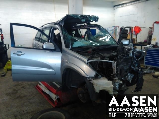 Toyota RAV4 2000-2006 (Type II) , Motorkode: 1CD-FTV, Girkassekode: 