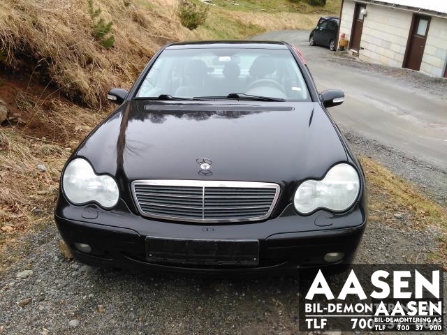 Mercedes C-Klasse 2000-2004 (Fase 1) (W203) (W203), Motorkode: M271.946, Girkassekode: 722695 03
