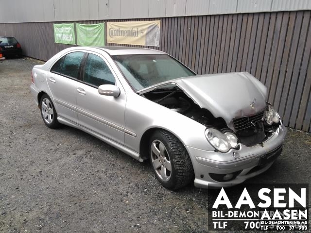 Mercedes C-Klasse 2000-2004 (Fase 1) (W203) (W203), Motorkode: M271.946, Girkassekode: 722695 04