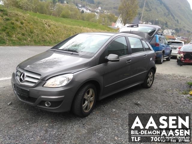 Mercedes B-Klasse 2008-2011 (Fase 2) (W245) (W245), Motorkode: OM640.940, Girkassekode: 711640 00