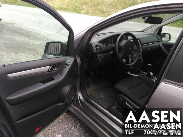 Mercedes B-Klasse 2008-2011 (Fase 2) (W245) (W245), Motorkode: OM640.940, Girkassekode: 711640 00