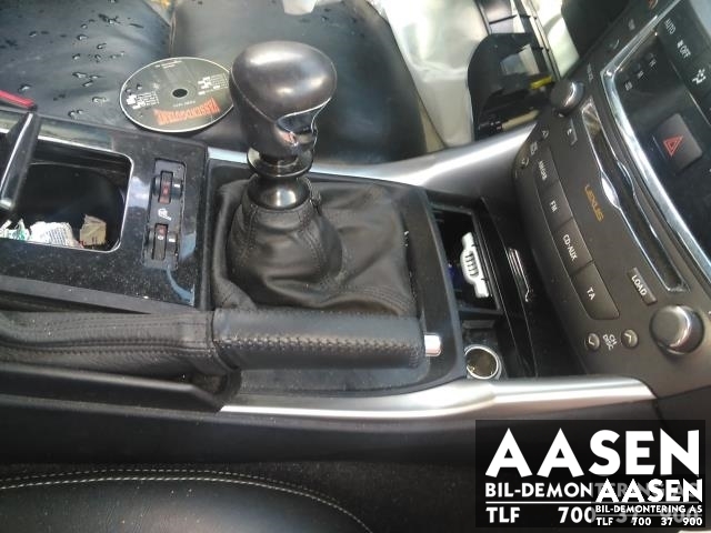 Lexus IS 2006-2013 (Type II) (XE20) (XE20), Motorkode: 2AD-FTV, Girkassekode: 33030-53291
