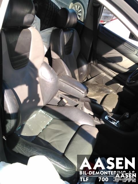 Audi A6, Allroad 2000-2005 (Type I) (C5) (C5), Motorkode: AKE, Girkassekode: EYJ