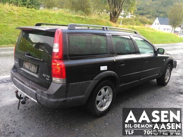 Volvo XC70 2001-2004 (Type I, Fase 1) , Motorkode: B5254T2, Girkassekode: AW50/51 AWD