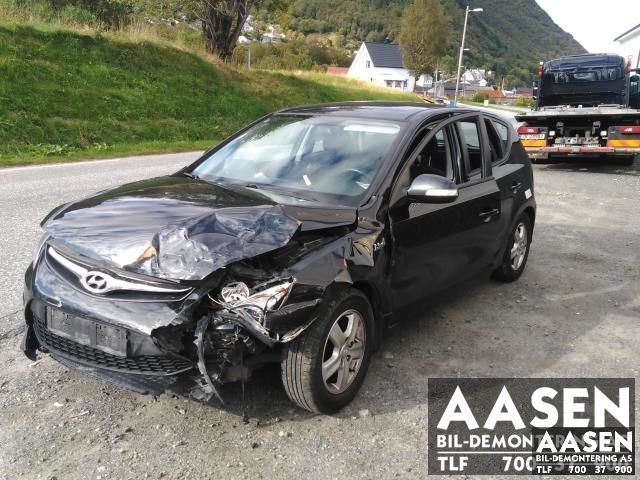 Hyundai i30 2007-2012 (Type I) , Motorkode: D4FB-L, Girkassekode: ZH97