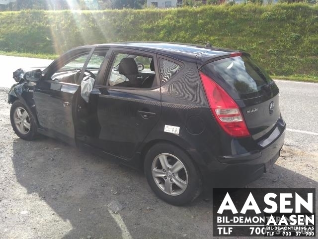 Hyundai i30 2007-2012 (Type I) , Motorkode: D4FB-L, Girkassekode: ZH97