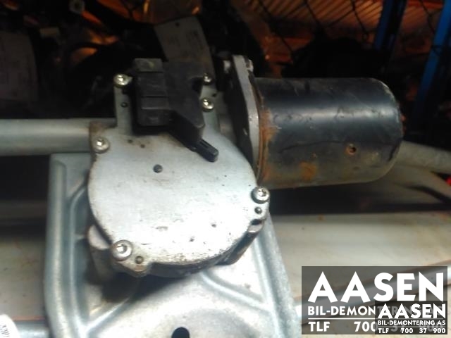 Viskermotor frontrute til Ford Transit, 2000-2005