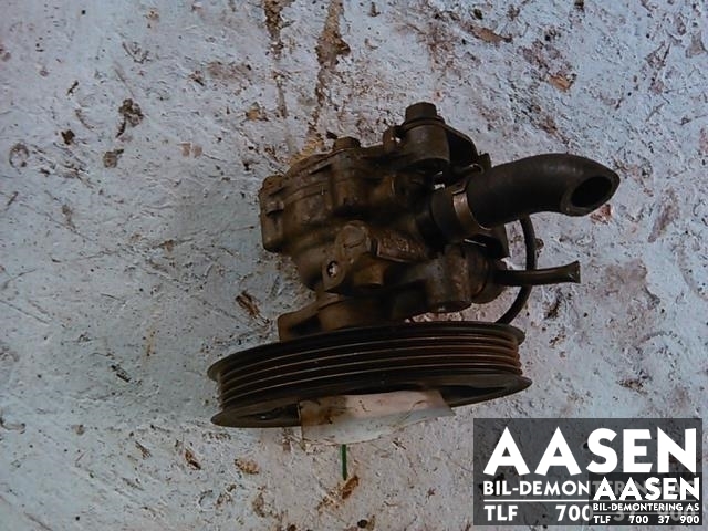 Servo pumpe mekanisk til Mitsubishi Carisma, 1996-1999 (Fase 1) (KYB|MR272473)