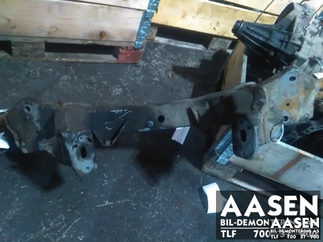 Travers foran hoved til Toyota Hiace 1996-2001 (Fase 1) (51201-26100|)