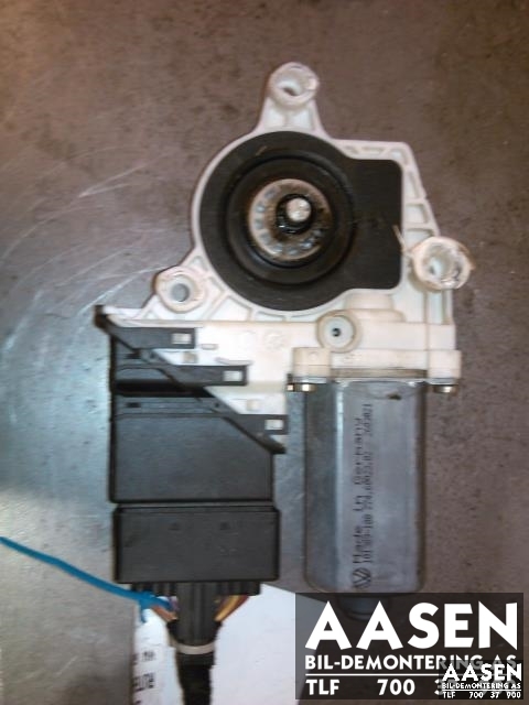 Ruteheis venstre bak til VW Golf IV 1998-2003 (1J4959811A|)