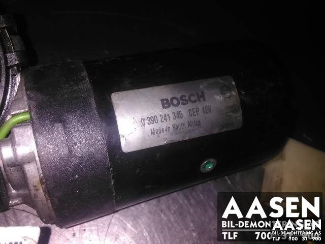 Viskermotor frontrute til Mercedes Sprinter 1995-2006 (903) (903) (BOSCH|0390241345|)