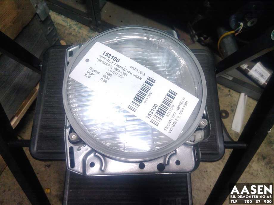 Frontlykt høyre halogen til VW Golf II 1984-1991