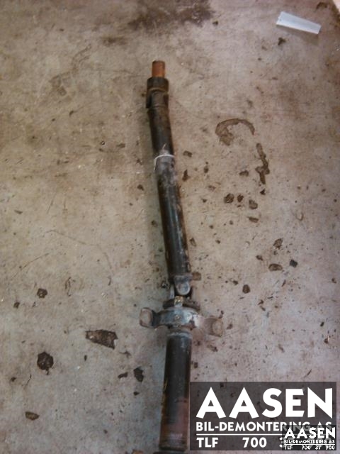 Mellomaksel bakre til Mitsubishi Outlander 2003-2006 (Type I)  