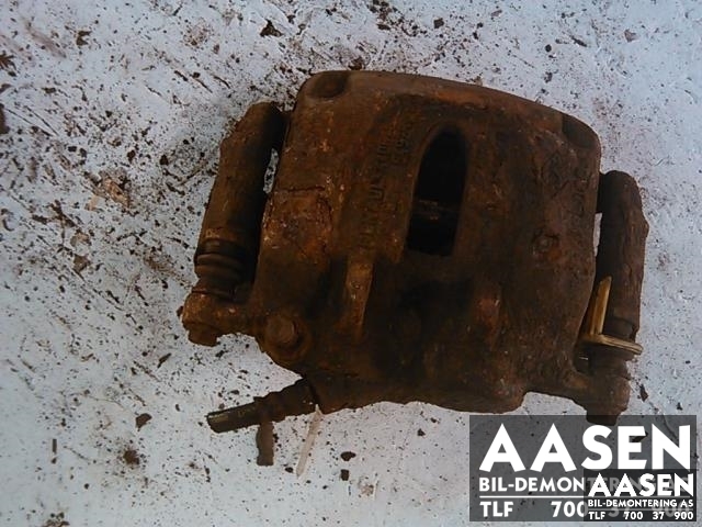 Bremsecaliper venstre foran til Renault Trafic, 2001-2006  (7711135701)
