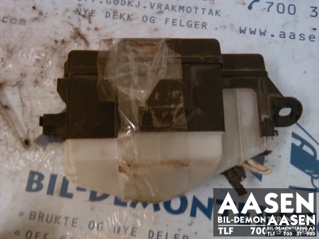 Sikringsboks til Toyota Hiace, 2001-2006 (Fase 2)  