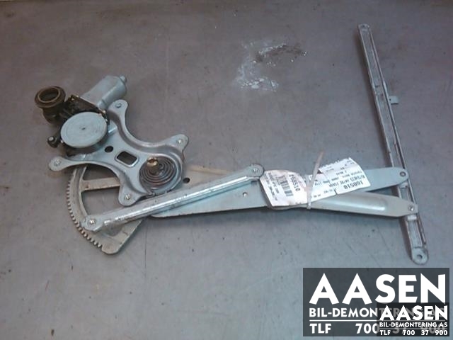 Ruteheis høyre foran til Toyota RAV4, 2000-2006 (Type II)  (6980142050)