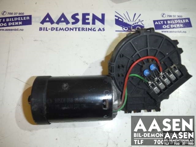 Viskermotor frontrute til Mercedes E-Klasse 2000-2002 (Fase 2) (W210) (W210) (BOSCH|0390241420|)