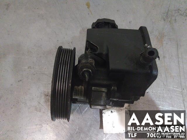 Servo pumpe mekanisk til Mercedes Vito/Viano, 2004-2010 (Fase 1) (W639) (W639) (ZF|A 003 466 72 01)