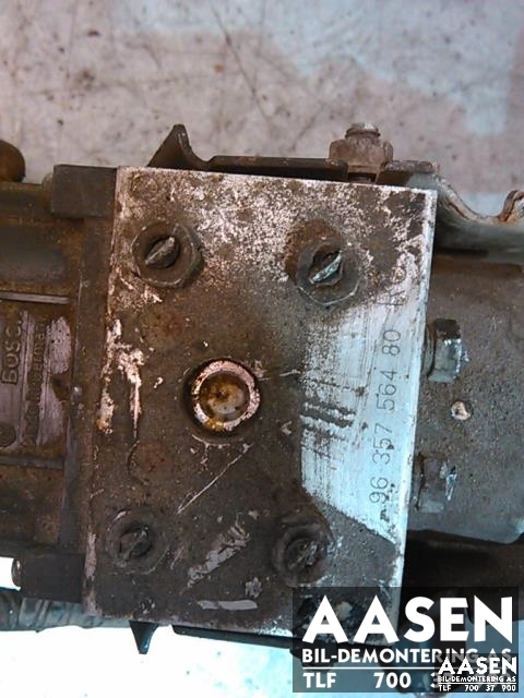 ABS sentral til Peugeot Partner 2002-2008 (Type I, Fase 2)  (BOSCH|0273004439|)