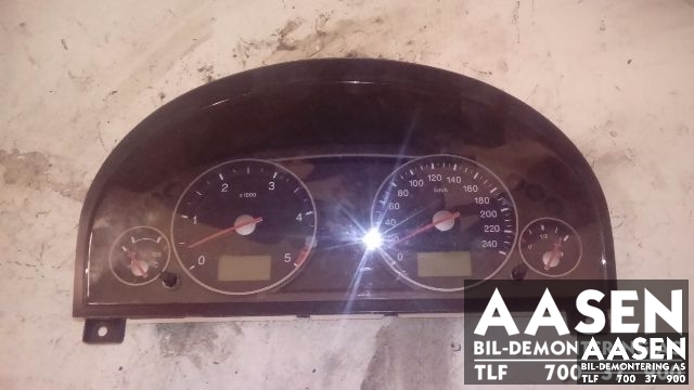 Instrumentpanel til Ford Mondeo, 2001-2007 (Type III) (VISTEON|3S7T-10849-JD)