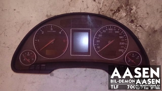 Instrumentpanel til Audi A4, 2001-2004 (Type II) (B6) (B6) (BOSCH|8E0920900K)