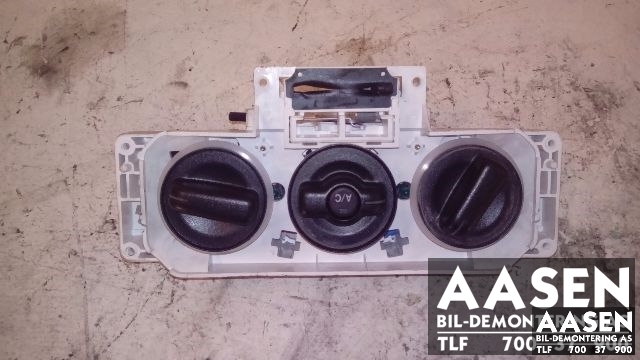 Varmeapparat betjening til Suzuki Ignis, 2000-2006 (Type I) (JAPAN) (JAPAN)