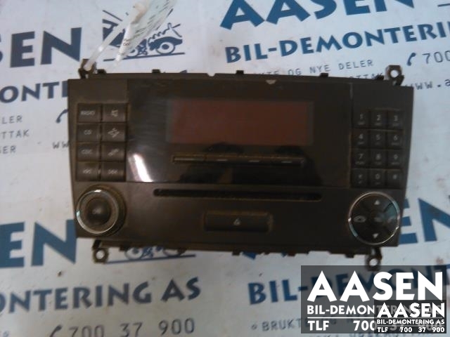 Bilstereo til Mercedes C-Klasse, 2000-2004 (Fase 1) (W203) (W203) (A2038273842)