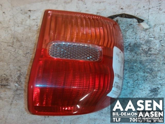 Baklykt venstre til Toyota RAV4, 2000-2006 (Type II)  (81561-42060)