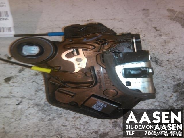 Låsekasse venstre bak til Toyota Avensis, 2003-2008 (Type II)  (AISIN|69060-02102)