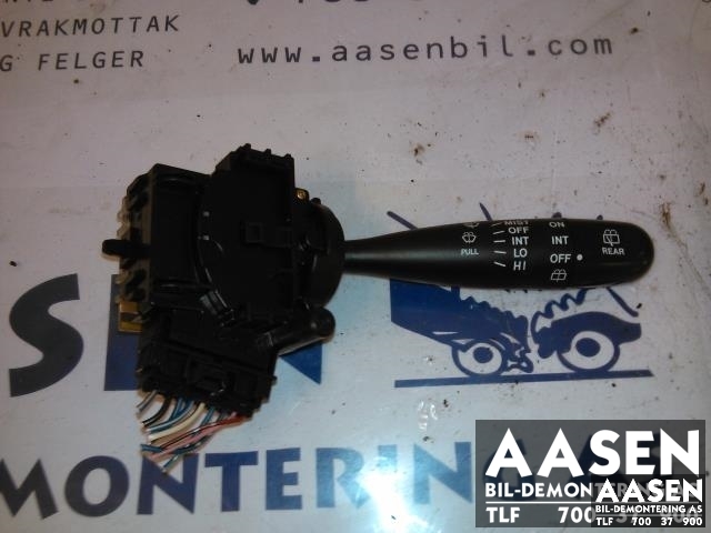 Bryter visker til Toyota RAV4, 2000-2006 (Type II)  (42110-173680)