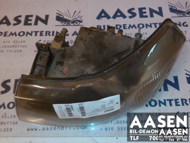 Frontlykt venstre halogen til Ford Transit, 2000-2005  (4695290)