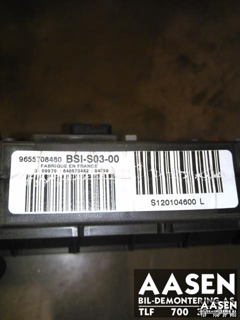 Sikringsboks til Peugeot 407 2004-2010 (9655708480|6580 FW|)