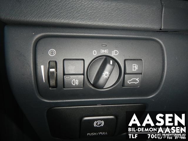 Bryter lys til Volvo V60, 2010-2013 (Type I, Fase 1)  (30739412)