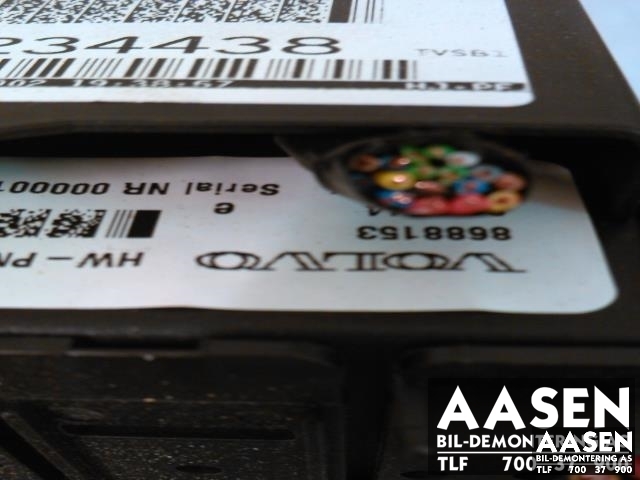 Sikringsboks til Volvo V70 2000-2004 (Type II, Fase 1)  (8688153|)