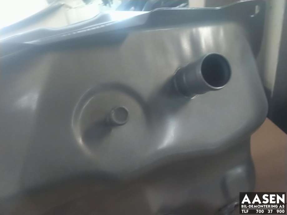Bensintank til Toyota Avensis 1997-2000 (Type I, Fase 1) (77001-05030|)