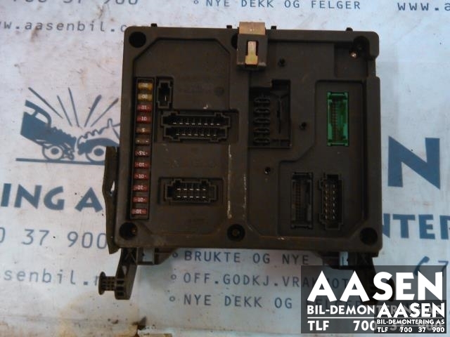 Sikringsboks til VW Sharan, 1996-2000 (Type I, Fase 1) (SIEMENS|7M0962258)