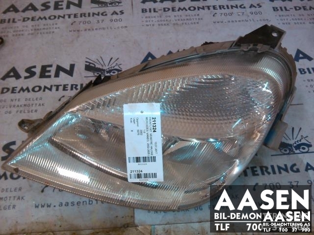 Frontlykt venstre halogen til Mercedes Vaneo, 2002-2005 (W414) (W414) (BOSCH|A4148200061)