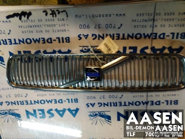 Grill til Volvo V50 2004-2007 (Fase 1)  (8678680|)