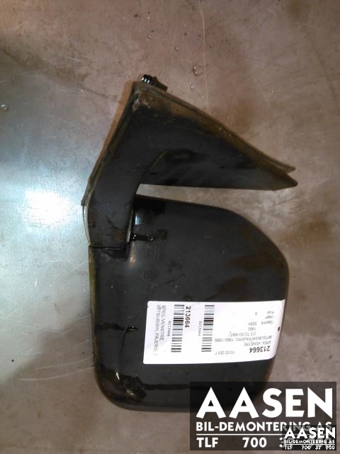 Speil venstre til Mitsubishi Pajero, 1992-1999 (Type II) (3 LEDNINGAR)