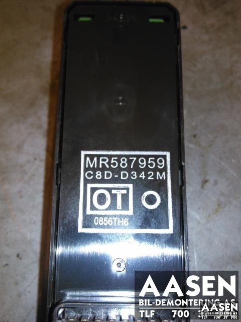 Bryter ruteheis til Mitsubishi Colt 2004-2008 (Type VII, Fase 1) (MR587959|)