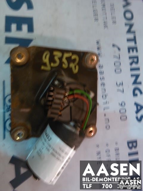 Viskermotor frontrute til Volvo V40 / S40 2000-2004 (Type I, Fase 2) (BOSCH|0390241170|)