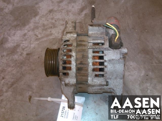 Dynamo til Nissan Almera 2000-2003 (Fase 1) (N16) (N16) (HITACHI|23100-BU010|)