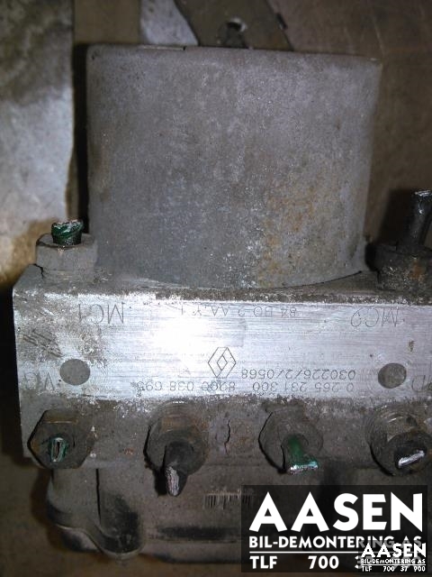 ABS sentral til Renault Megane 2003-2005 (Type II, Fase 1) (BOSCH|8200038695|0265231300|)