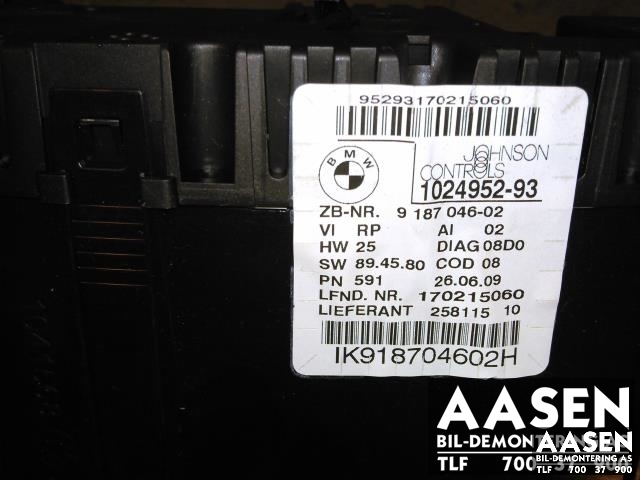 Instrumentpanel til BMW 1-Serie 2004-2011 (E81/E82/E87/E88) (E81/E82/E87/E88) (JOHNSON CONTROLS|9187046-02|)