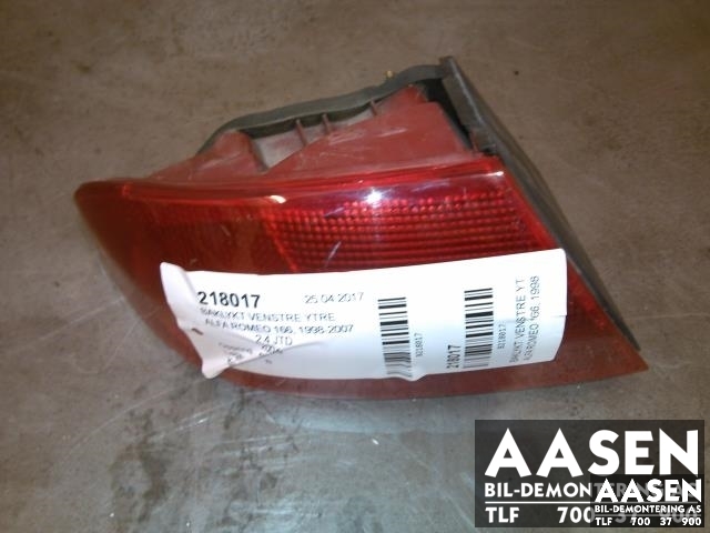Baklykt venstre ytre til Alfa Romeo 166, 1998-2007
