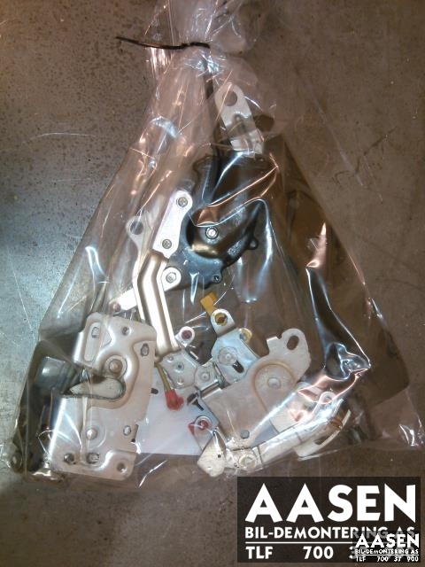 Låsekasse høyre bak til Toyota Hiace, 2001-2006 (Fase 2)