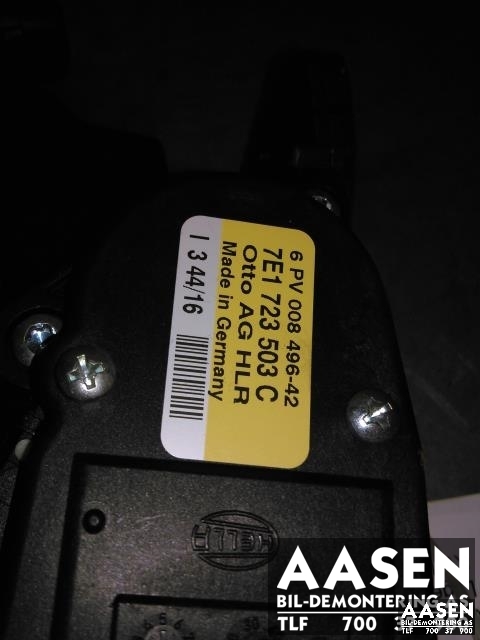 Pedal gass til VW Transporter / Caravelle 2015-2019 (T6) (T6) (HELLA|7E1723503C|)