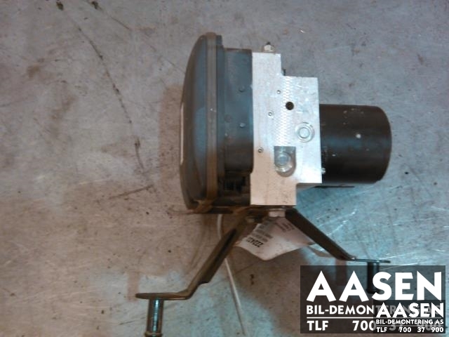 ABS sentral til BMW 5-Serie, 2003-2010 (E60/E61) (E60/E61) (BOSCH|34 51 6 774 679)