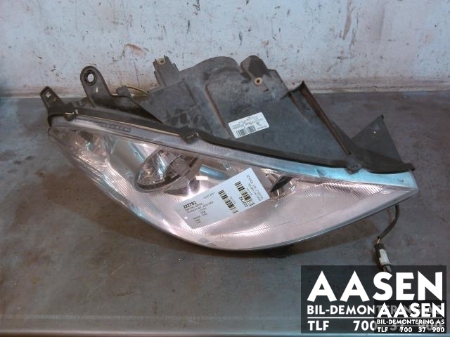 Frontlykt høyre halogen til Peugeot 807, 2003-2009  (1494307080)