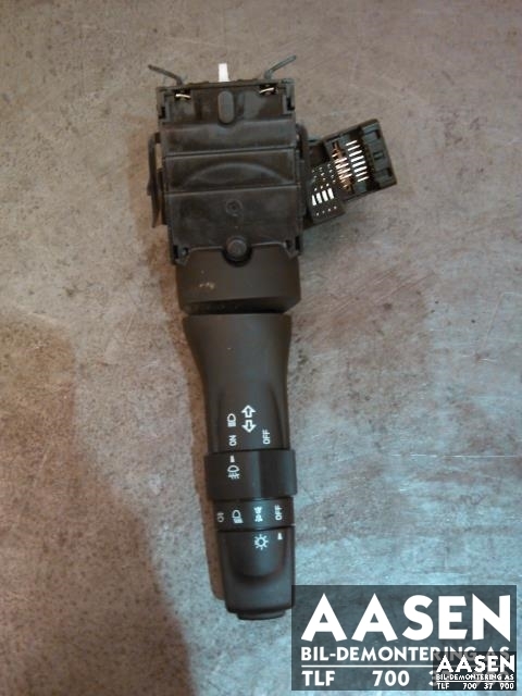 Bryter blink til Isuzu D-Max 2012-2017 (Type II, Fase 1)